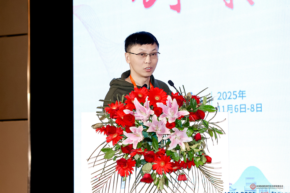 HBL18549.jpg HBL18549.jpg