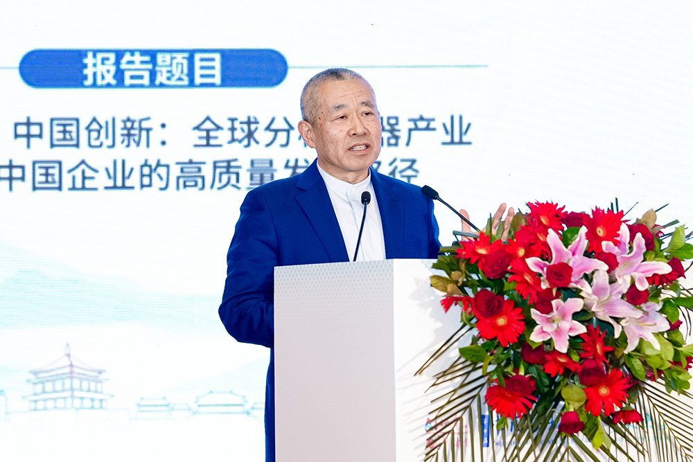 CY02407.jpg CY02407.jpg