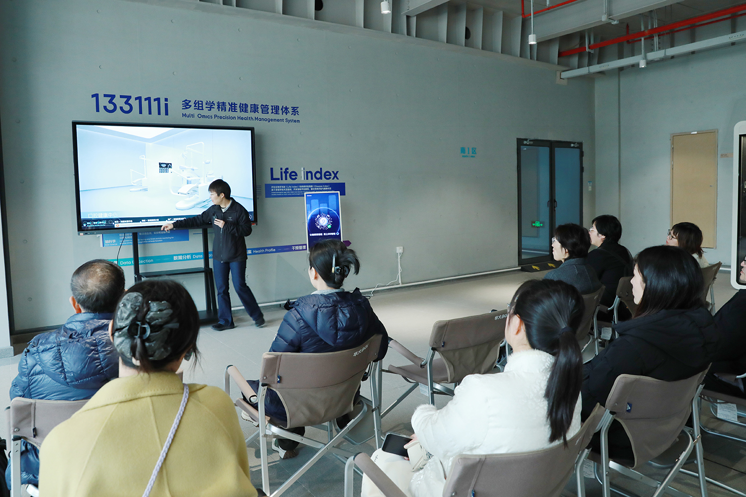 109A5014.jpg 109A5014.jpg